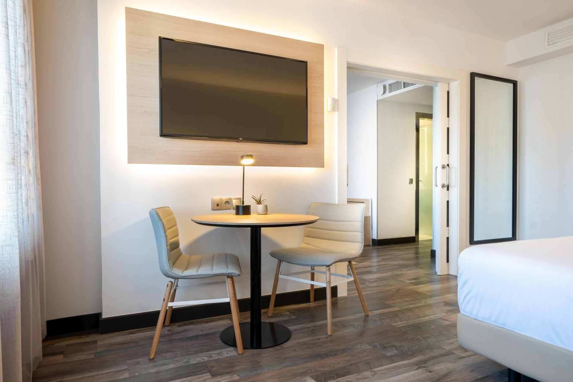 Hotel Cadiz Paseo Del Mar, Affiliated By Melia Exterior photo